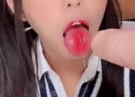 Only fans lại lên cho anh em clip của kittyxkum (2)