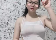 Tiếp tục lên cho anh em thêm 1 phiên live của Babygirl